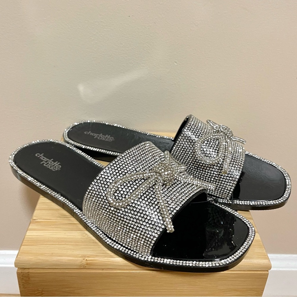 Rhinestone Embellishments black sandal. Charlotte Russe.| Size 8 | NWT